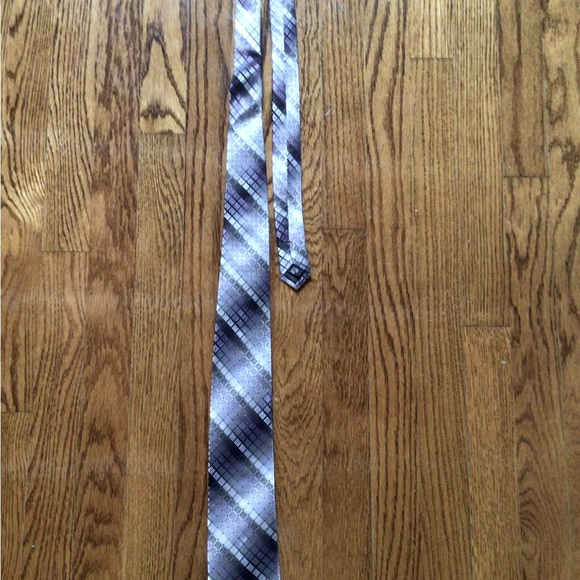 Pierre Cardin neck tie - Picture 1 of 3